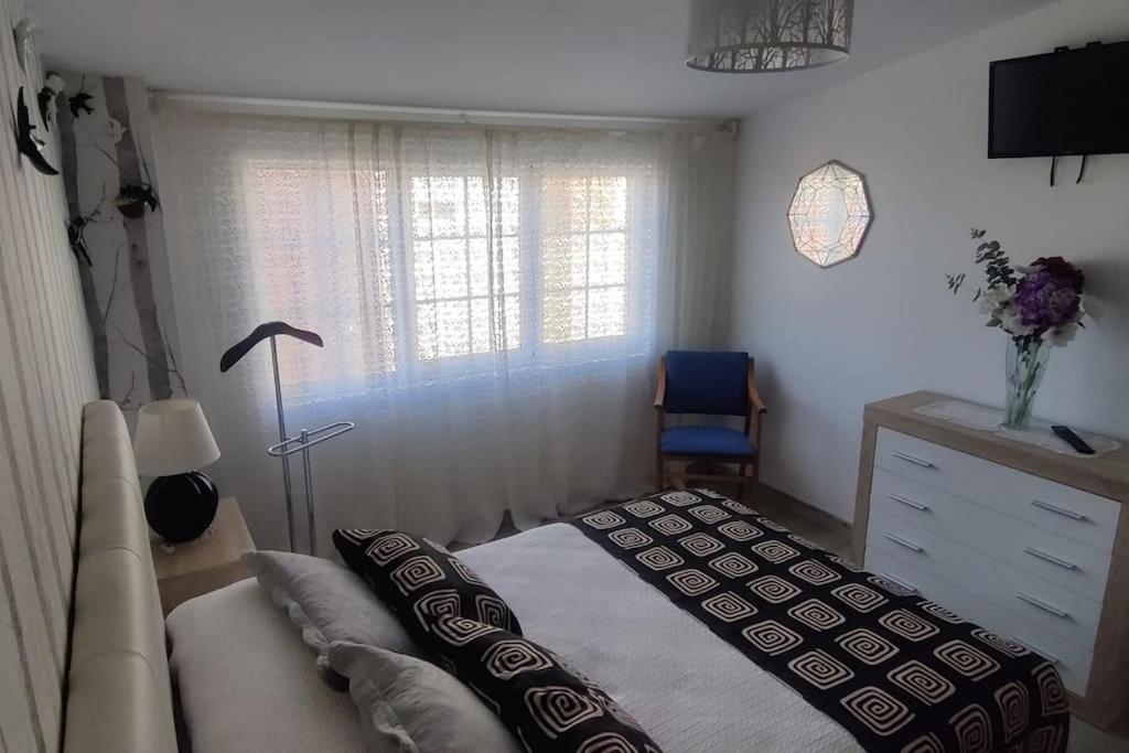 Atico En Museo Fotografico Apartment Muxia Bagian luar foto